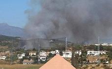 Estabilizado el incendio forestal declarado en Estepona