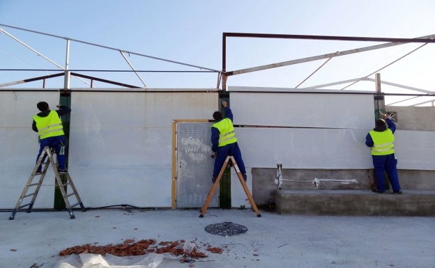 Málaga se suma a un plan andaluz de empleo que dará trabajo a 125 jóvenes durante seis meses