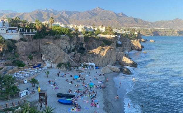 Nerja impulsa un proyecto para la preservación de sus fondos marinos