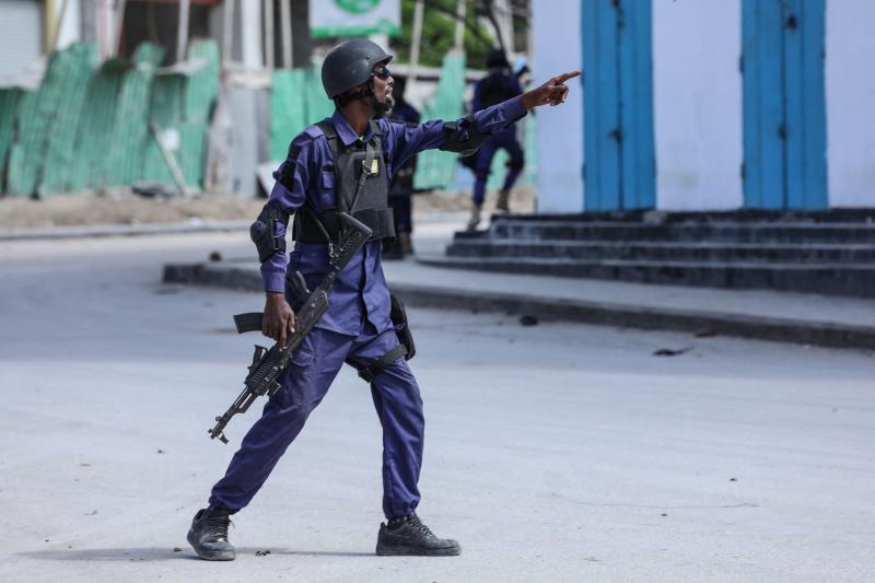 Al menos 30 muertos en un atentado suicida yihadista contra un hotel de Mogadiscio