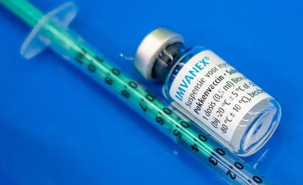 Sanidad autoriza dividir entre cinco cada dosis de la vacuna de la viruela del mono
