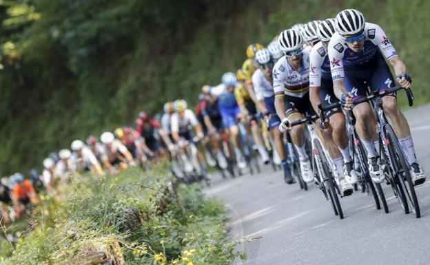 ¿A qué hora pasa La Vuelta en Málaga? Horario oficial de las dos etapas en cada municipio