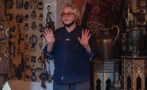 George Miller: «Sobrevivimos gracias a lo que aprendemos de contar historias»