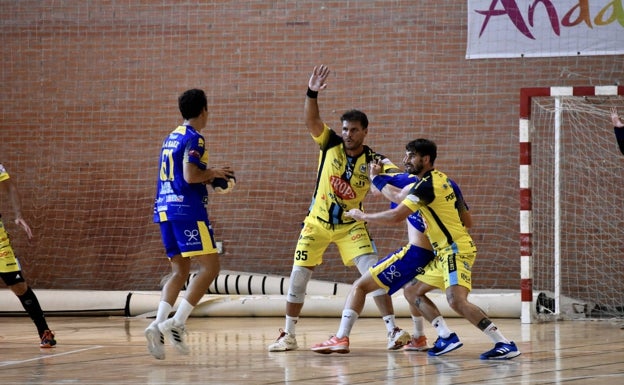 Un Trops invicto visita al Algeciras ultimando su preparación