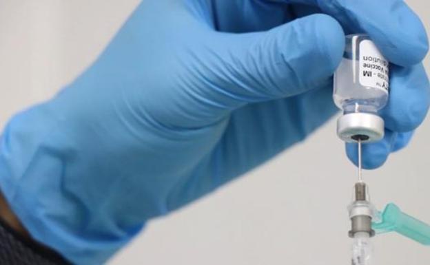 Las vacunas contra las variantes de la Covid-19 empezarán a aplicarse entre septiembre y octubre