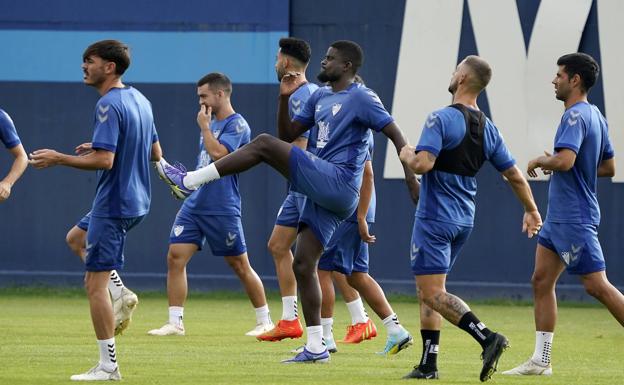 N'Diaye, listo para volver a debutar con el Málaga ante el Albacete