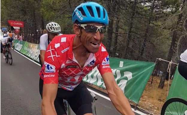 Carlos Sarrias pedalea para visibilizar a la asociación malagueña 'Mis Metas por Ti' y dar a conocer la hemiparesia infantil