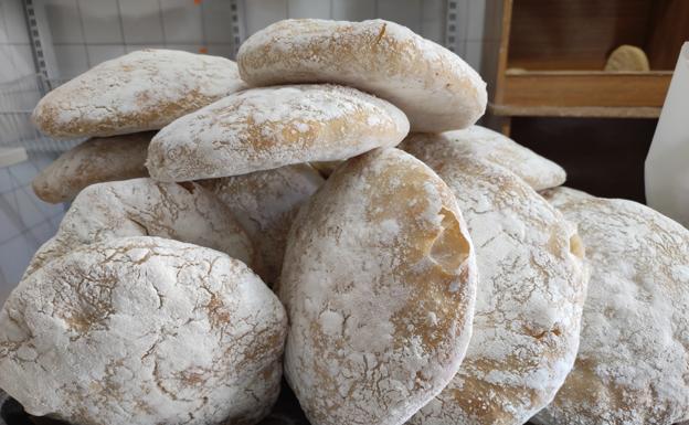 El mollete de Benaoján con una receta centenaria que se ha colado en la alta cocina