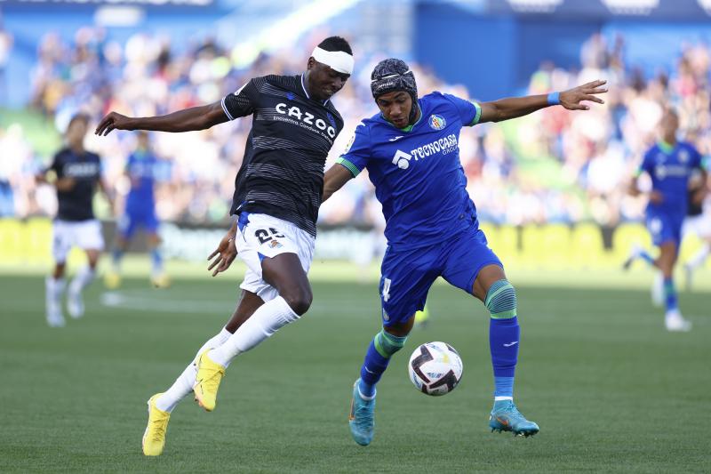 El Getafe vence a la Real y logra su primer triunfo