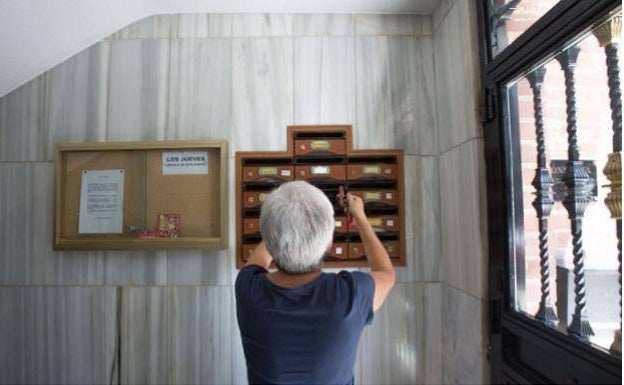 Las cuotas de las comunidades de vecinos amenazan con subidas de hasta un 40%