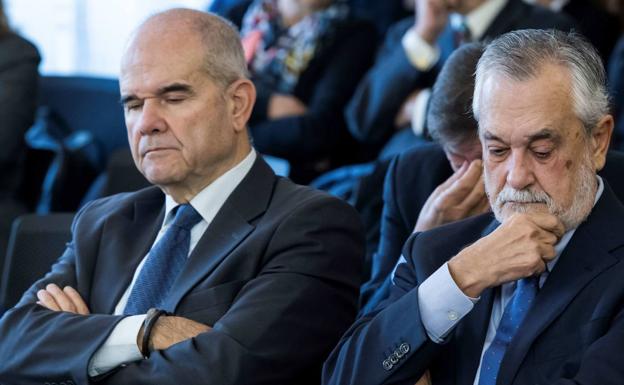 Las juezas contrarias a la prisión de Griñán dan sostén al indulto al no ver «base probatoria»