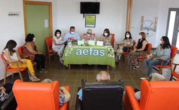 AEFAS Pizarra conmemora el Día Internacional del Alzhéimer con un mes de actividades