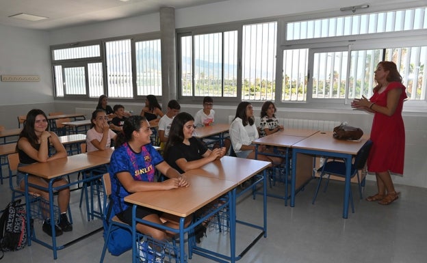 La estabilización de docentes arranca en noviembre con 3.287 plazas por concurso de méritos