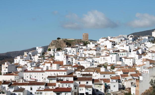 Almogía: Un recorrido entre el Charco del Infierno y las vistas del Bajo Guadalhorce