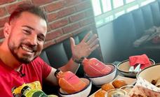El youtuber Pablo Cabezali repasa la oferta gastronómica de Málaga en su canal 'Cenando con Pablo'
