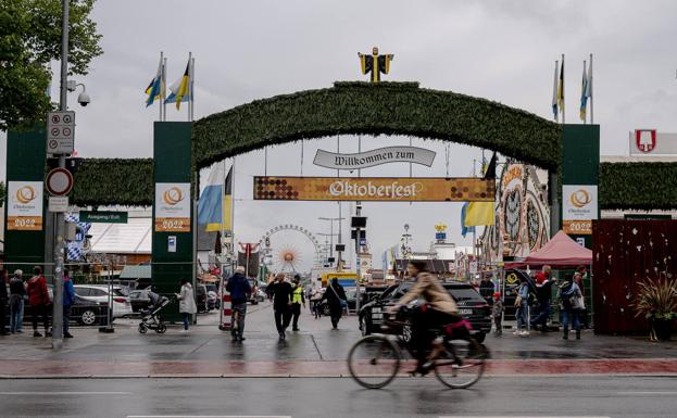 Arranca la Oktoberfest con sed de cerveza tras dos años de parón por la pandemia