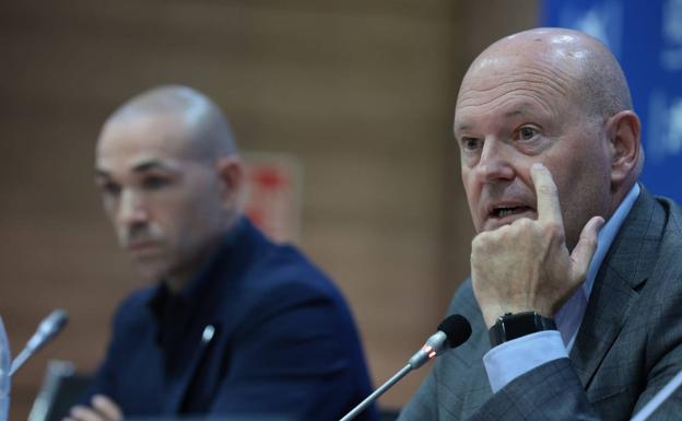 Así ha sido la presentación de Pepe Mel como nuevo entrenador del Málaga