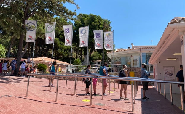 Nerja nombra a la Cueva embajadora turística con motivo del Día Internacional