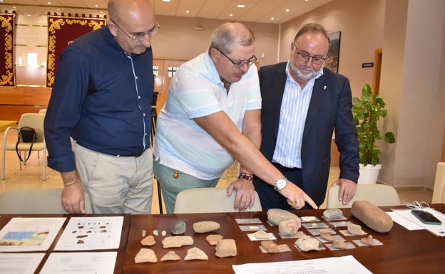 El yacimiento de Los Caracolillos en Alhaurín de la Torre saca a la luz piezas del Neolítico