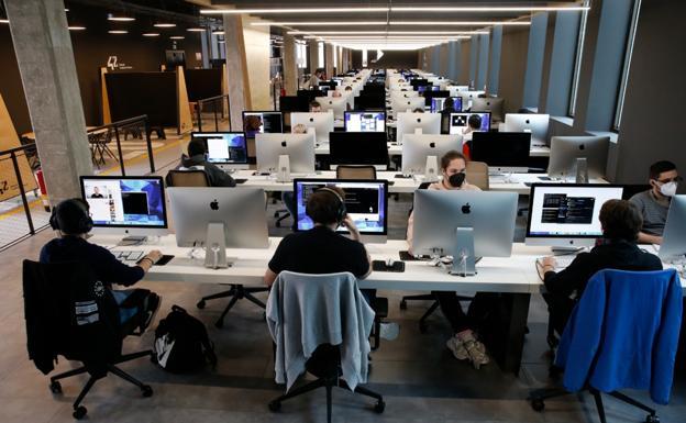 Cómo lograr las ayudas de hasta 6.600 euros por contrato indefinido en Andalucía