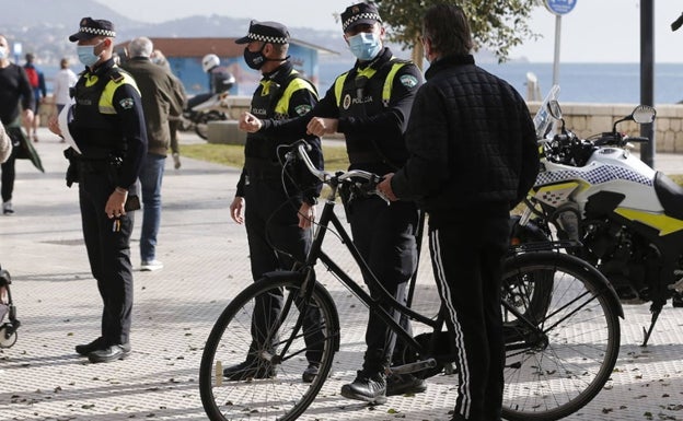 El TSJA avala la ordenanza de Málaga capital que prohíbe a bicis y patinetes ir por las aceras