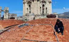 El Ayuntamiento de Málaga inyecta un millón de euros en la Catedral para empezar las obras del tejado