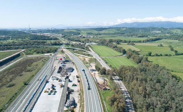 El Gobierno central rebaja su aportación a Málaga y se vuelve a olvidar del tren litoral