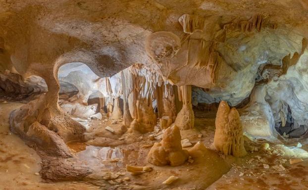 La Junta aboga por confirmar el valor de la Cueva de las Estegamitas en La Araña: «Hay informes contradictorios»