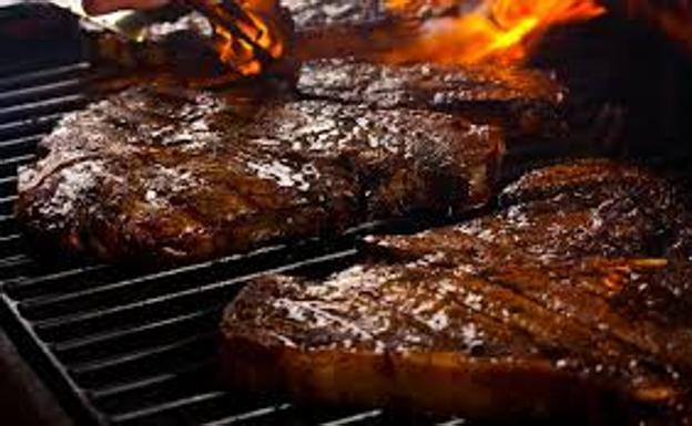 Los siete bares de barrio que no te puedes perder en Almería con Soletes Repsol