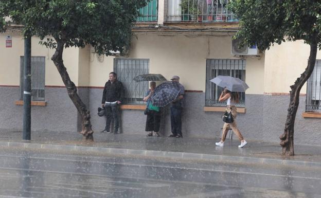 Una dana trae lluvias al comienzo de la semana en Málaga