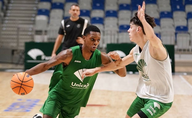 El Básquet Girona-Unicaja ya tiene árbitros