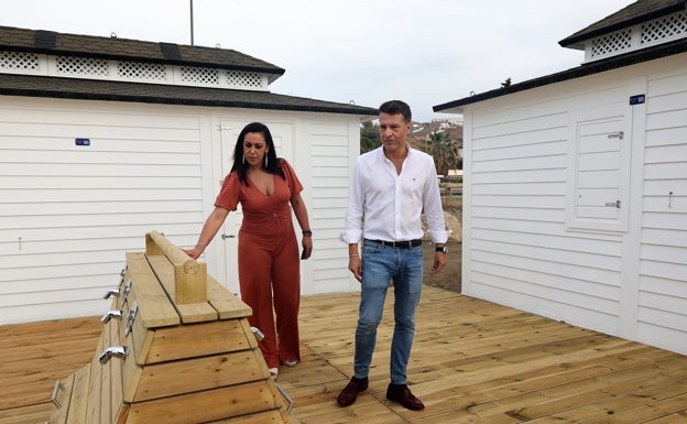 Destinan 100.000 euros a un módulo de aseos en la playa torroxeña del Peñoncillo