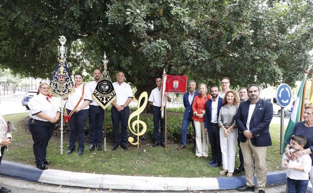 La rotonda de la Plaza de Toros ya lleva el nombre de la Agrupación Musical Batallón de Marbella