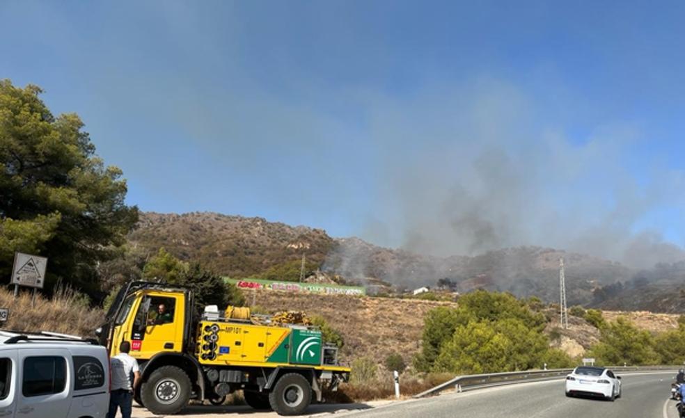 Extinguido el incendio forestal en Maro, que ha afectado a nueve hectáreas