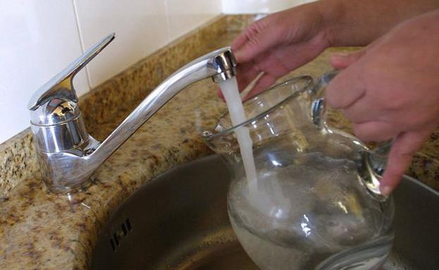 La Junta declara no apta para el consumo humano el agua de Casariche