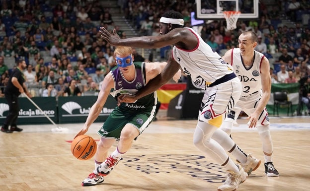 Alberto Díaz: «El partido en Badalona va a ser duro»