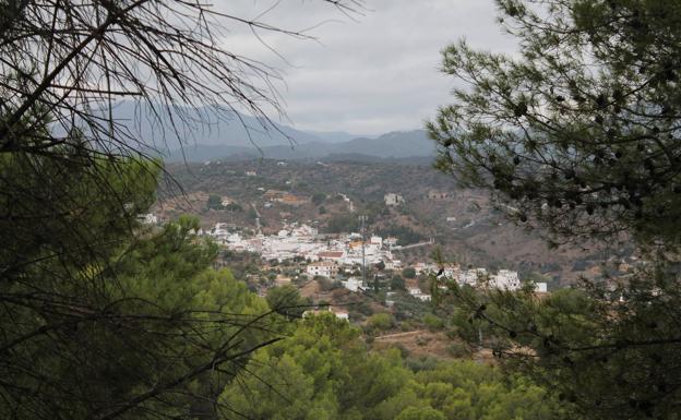 Caminos con mucha historia en el sur de la Sierra de las Nieves