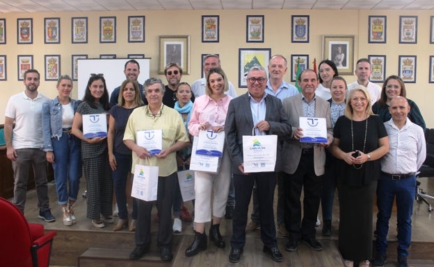 La Mancomunidad de la Axarquía entrega 16 certificados de calidad turística a empresas y entidades