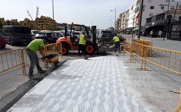 Ejecutan obras de mejora en la avenida Luis Braille de San Pedro Alcántara