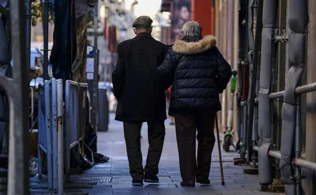 ¿Qué jubilados cobrarán 100 euros más al mes en 2023?