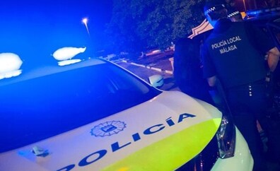 Arrestado en Málaga tras escupir a dos bebés y agredir al padre mientras gritaba: «Tiene que morir»