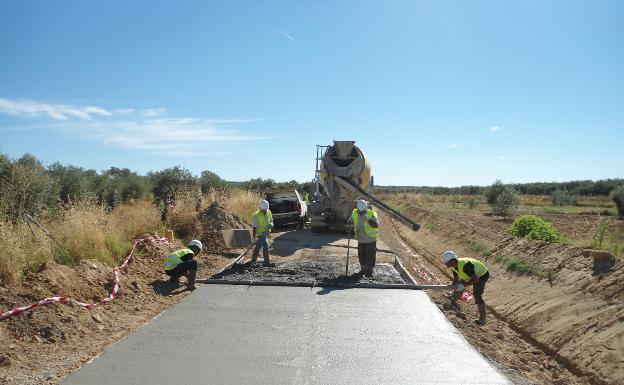 Carmen Crespo resalta la inversión de 9,5 millones para vías rurales en Málaga
