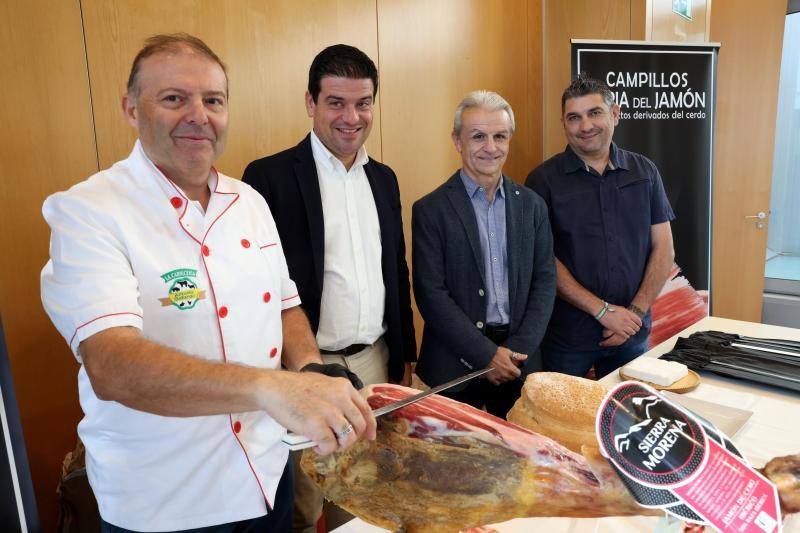 La XIV Feria del Jamón de Campillos recibe a más de 15.000 visitantes