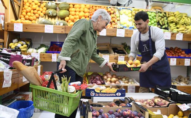 El consumo se enfría pese a que la inflación dispara el gasto en alimentación