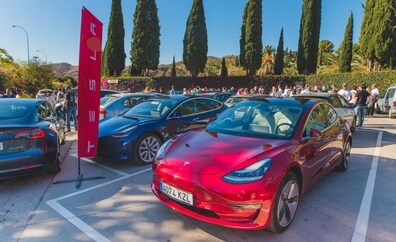 Los amantes de los coches Tesla se citan por primera vez en Málaga