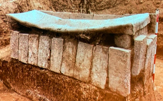 Las obras del Puerto Seco de Antequera descubren una necrópolis romana