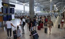 Los aeropuertos andaluces recuperan el 98% de viajeros prepandemia en octubre
