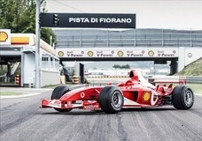 El Ferrari de Schumacher subastado por 14,9 millones de dólares