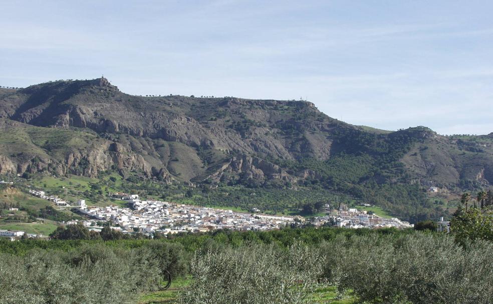 Pizarra, el pueblo malagueño que fascinó al pintor Gino Hollander