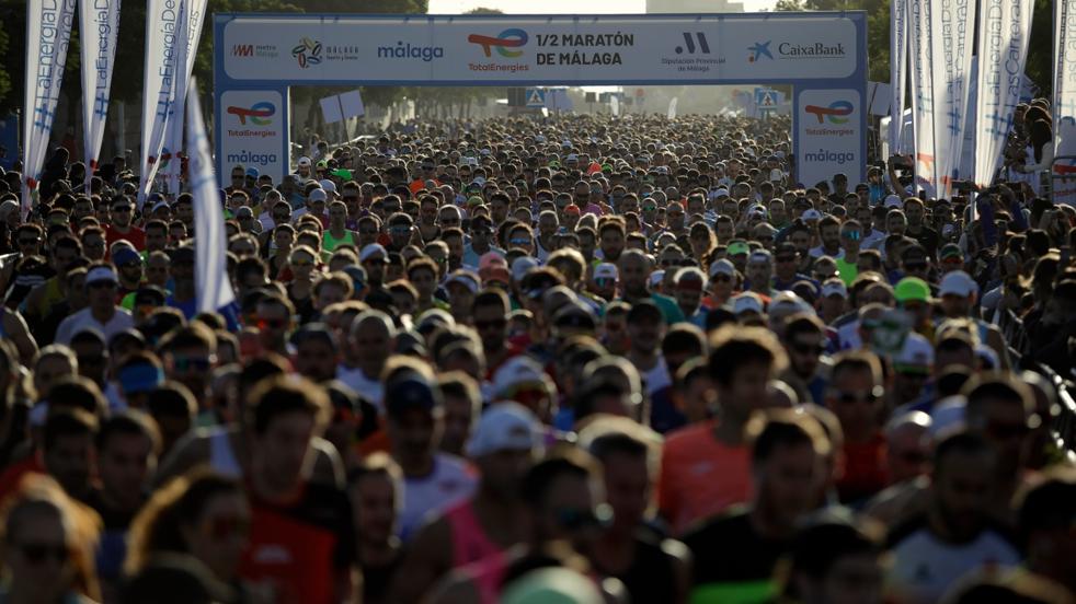 Las mejores imágenes de la trigésima primera edición de la Media Maratón de Málaga